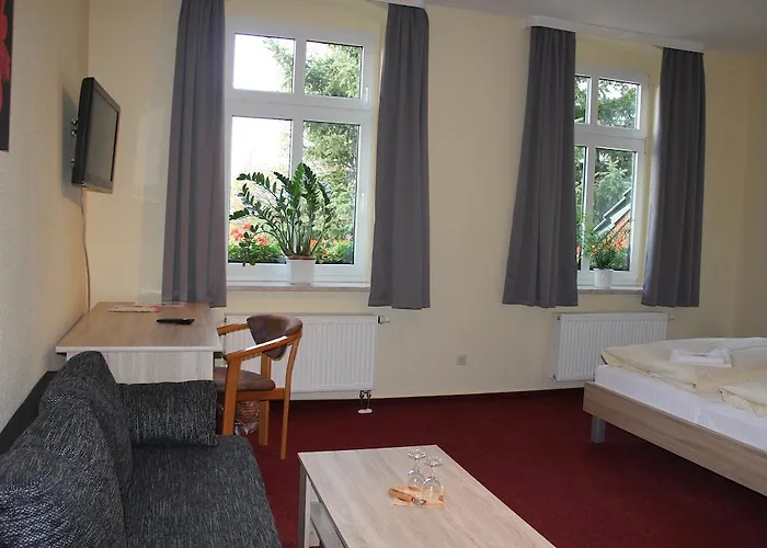 Hotell Am Park Pasewalk