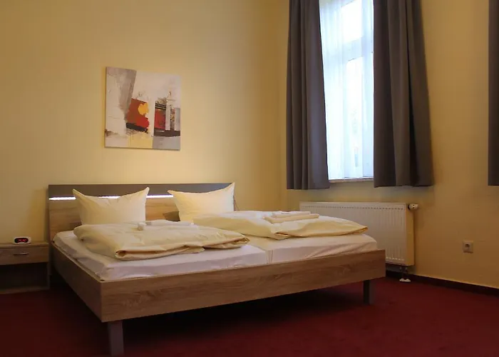 Hotell Am Park Pasewalk